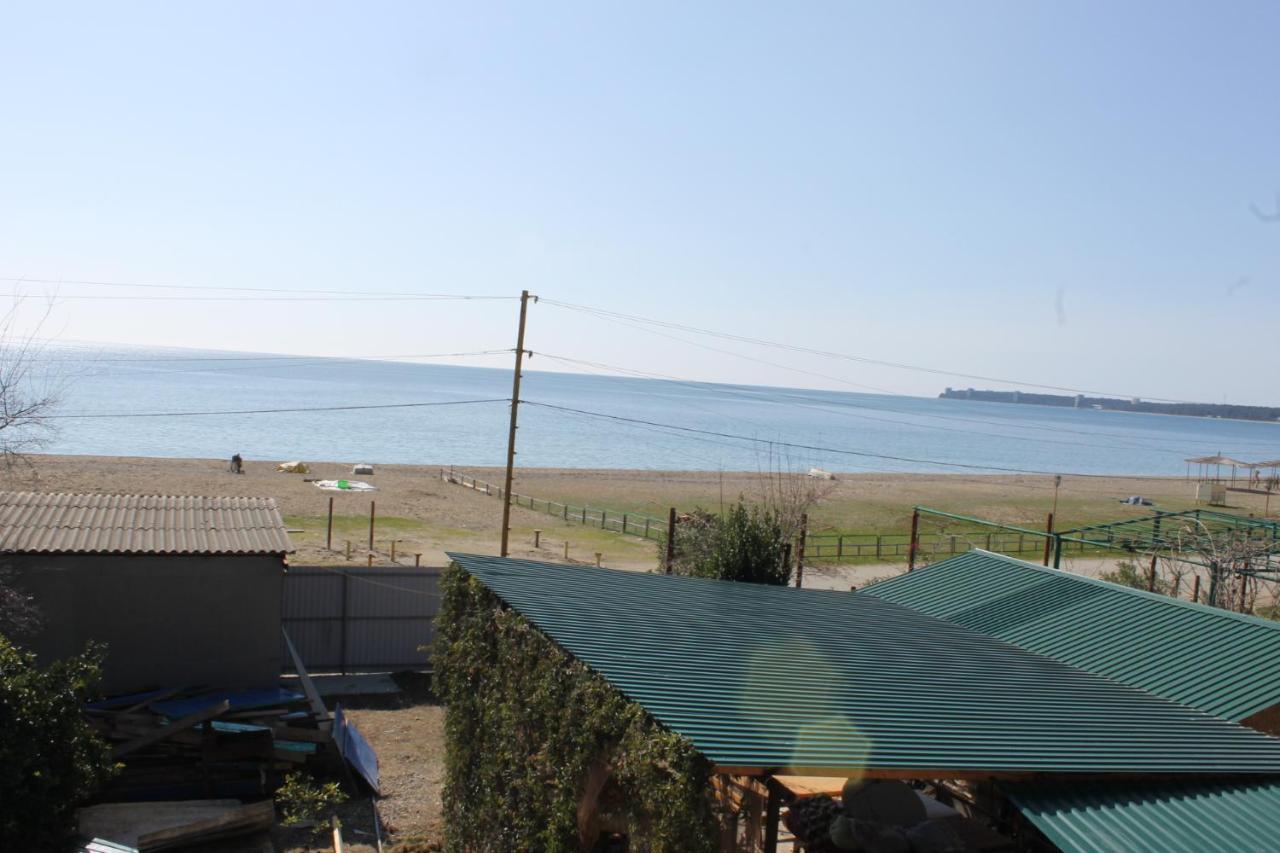 Sea Breeze Guest House Lidzava Luaran gambar